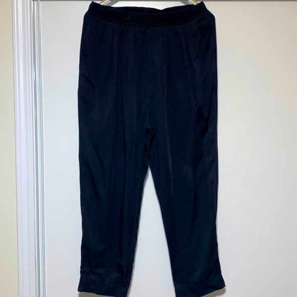 Lululemon Can You Feel The Pleat Pant - Picture 1 of 8